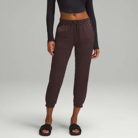 Lululemon Soft Jersey Classic-Fit Mid-Rise Jogger Heather Brown Women's 6 - Picture 1 of 12